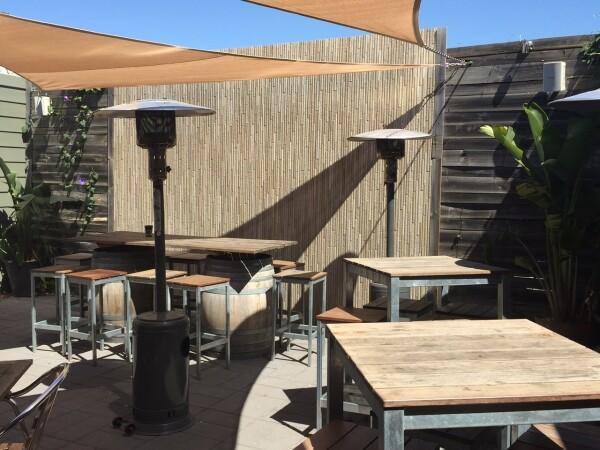 Best Sports Bars in Sunbury - Ball Court Hotel