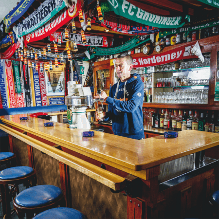 Best Sports Bars in Norderney - Bierstube Um Süd