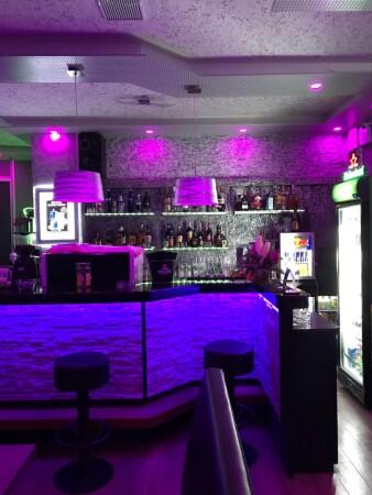 Beste Sportsbars in Stuttgart - Café Bar Albatros