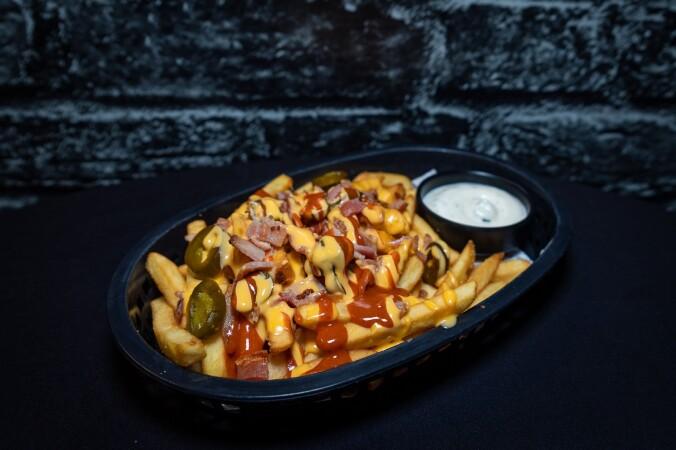 Best Sports Bars in Kingsford - Churchills Sports Bar