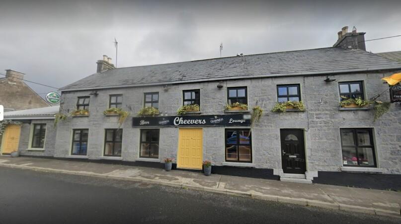 Best Sports Bars in Galway - Cheevers Bar