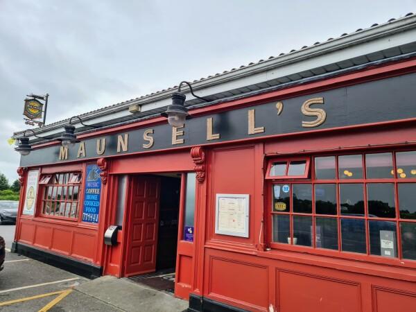 Best Sports Bars in Offaly - Maunsell’s Bar & Restaurant