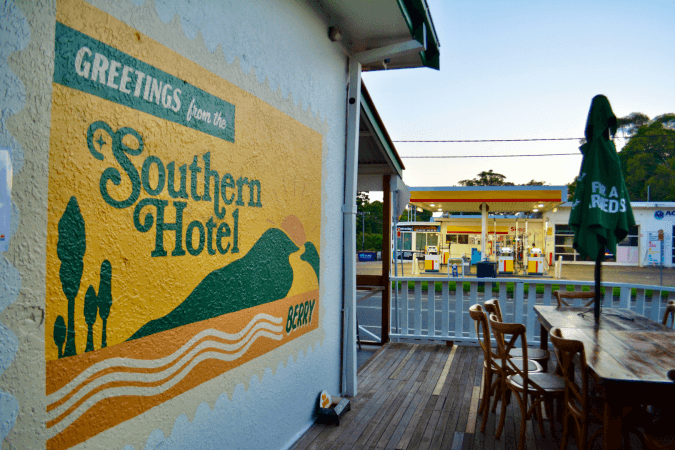 Best Sports Bars in Berry - Great Southern Hotel Berry