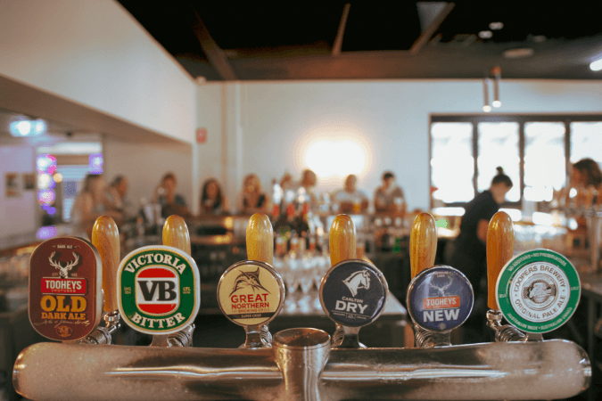 Best Sports Bars in Berry - Great Southern Hotel Berry