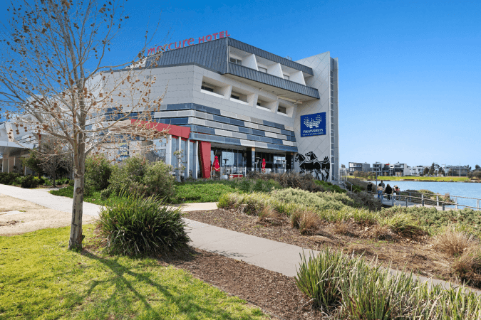 Best Sports Bars in CAROLINE SPRINGS - WestWaters Hotel & Entertainment Complex