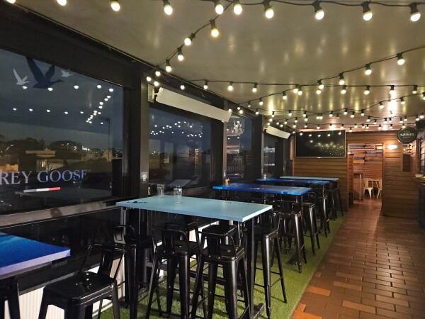 Best Sports Bars in Richmond - Mt View Hotel