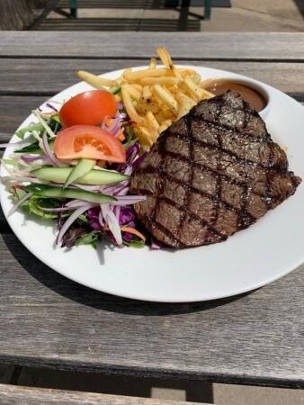 Best Sports Bars in Tamworth - Courthouse Hotel Tamworth