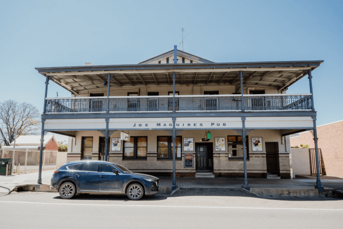 Best Sports Bars in Tamworth - Joe Maguires Pub