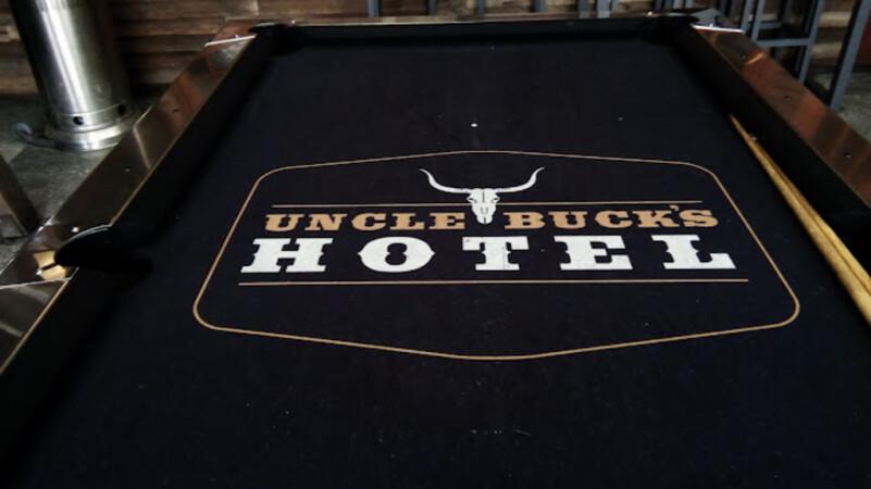 Best Sports Bars in Mount Druitt - Uncle Bucks Hotel