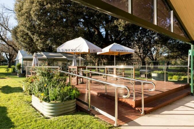 Best Sports Bars in Fitzroy North - Fitzroy Victoria Bowling and Sports Club