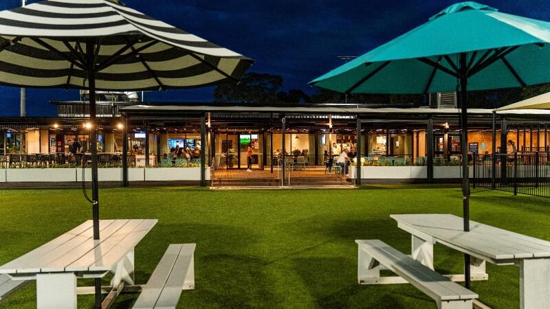 Best Sports Bars in Greenacre - The Acres Club