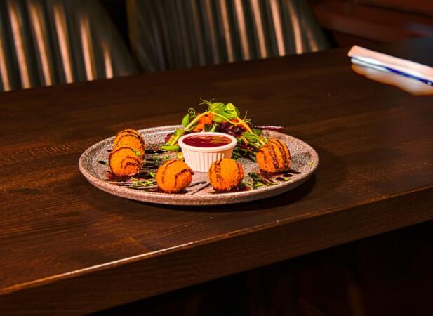 Best Sports Bars in Limerick - Hunters Sports Bar