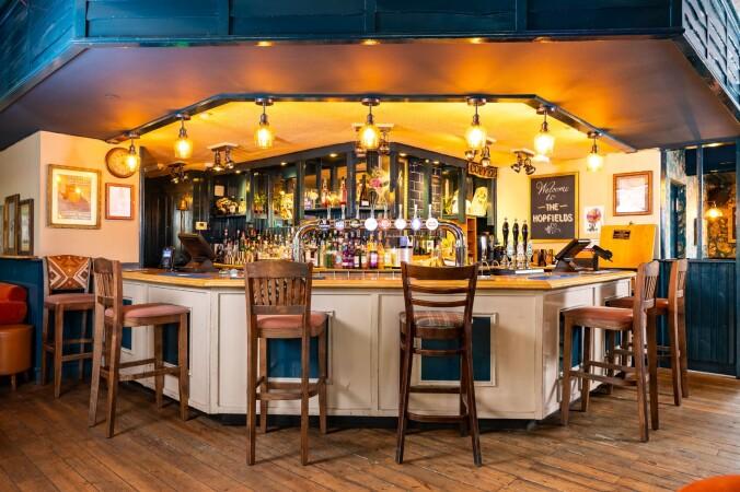 Best Sports Bars in Hatfield - Hopfields