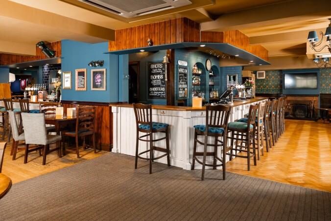 Best Sports Bars in Hertford - Golden Griffin