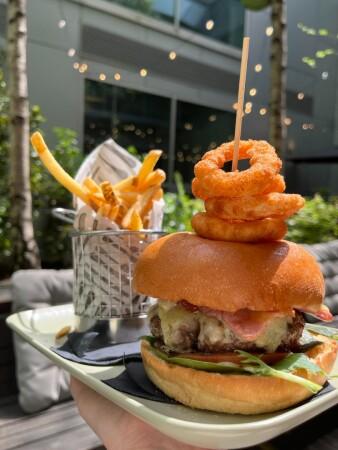 Best Sports Bars in Dublin 1 - Green Room Bar