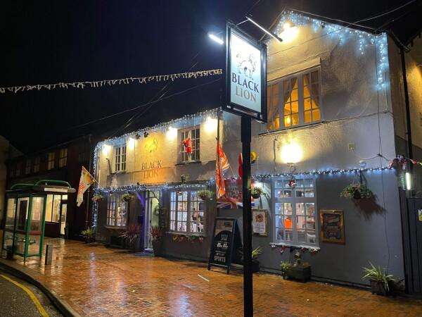 Best Sports Bars in Buckley - Black Lion