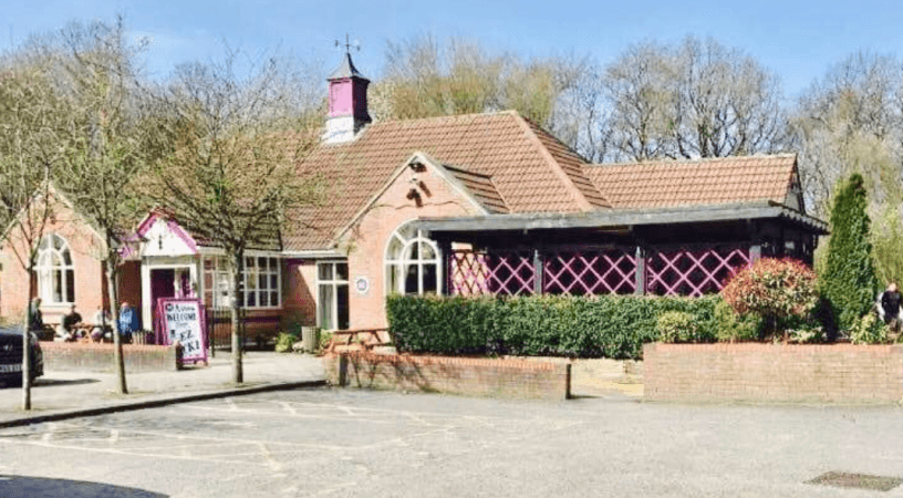 Best Sports Bars in Warrington - Seven Woods