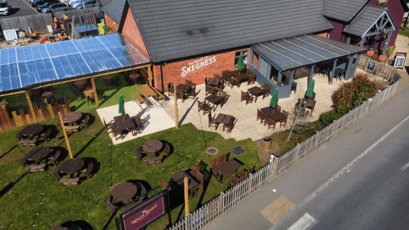 Best Sports Bars in Skegness - White Horse