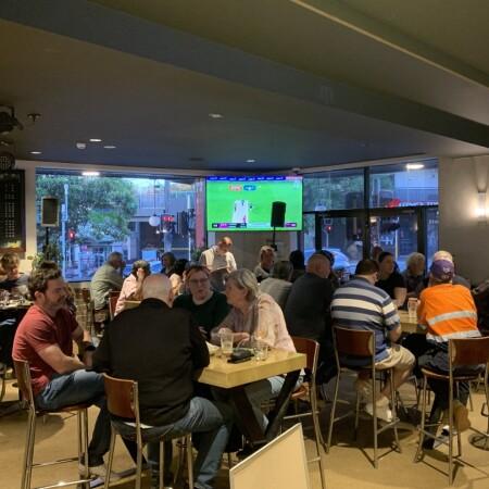 Best Sports Bars in Dulwich Hill - Gladstone Hotel