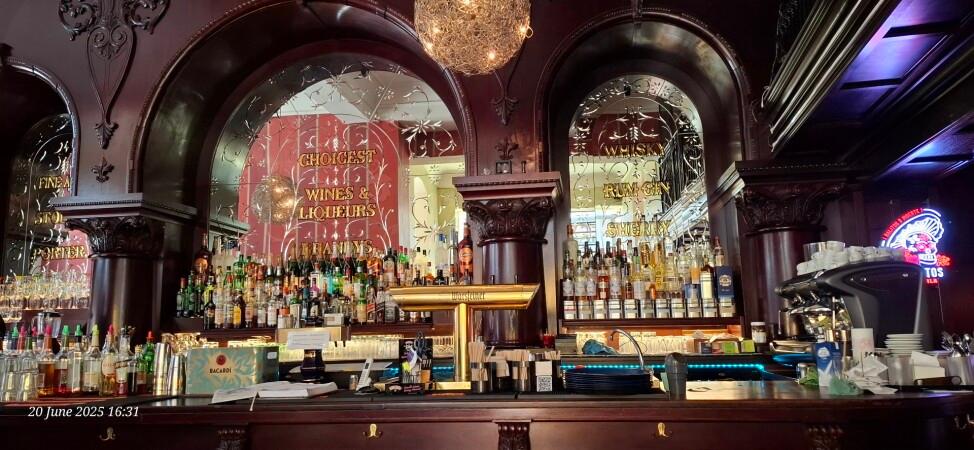 Beste Sportsbars in Berlin - Demba Gastronomie GmbH