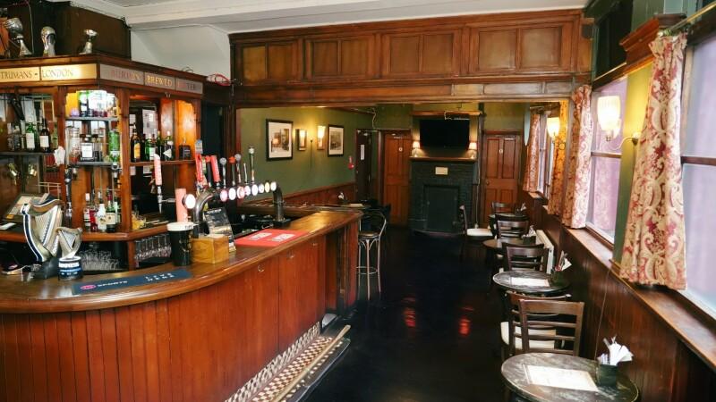 Best Sports Bars in London - The Stag's Head Hoxton