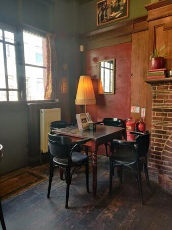 Best Sports Bars in London - The Stag's Head Hoxton