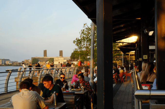 Les Meilleurs Bars à New Capital Quay - The Oystercatcher, Greenwich
