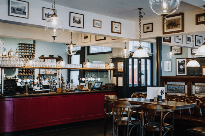 Best Sports Bars in Greenwich - The Admiral Hardy, Greenwich