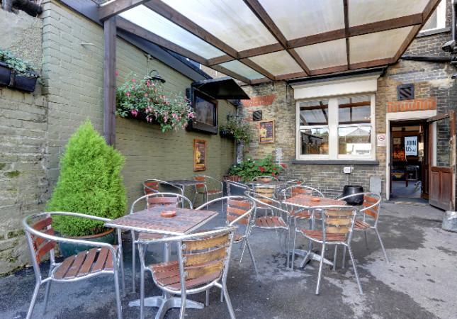 Beste Sportsbars in Brentwood - Essex Arms