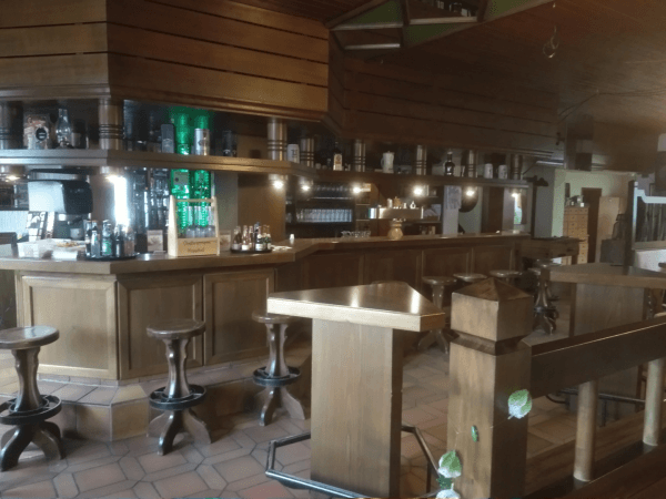 Best Sports Bars in Moosbach - "Zum Michldamer"