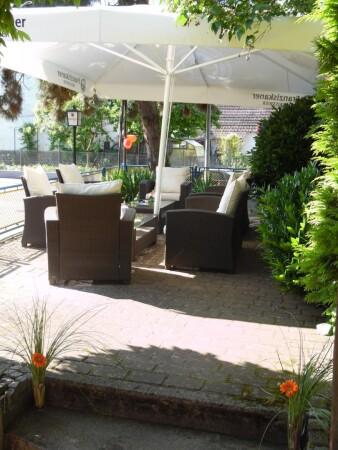 Beste Sportsbars in Rastatt - Jockeystübel Plittersdorf