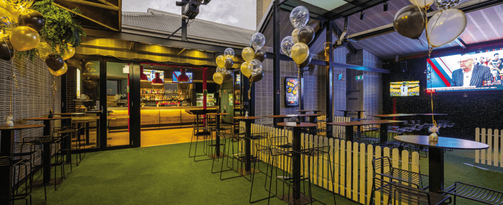 Best Sports Bars in Richmond - The Sporting Globe Richmond