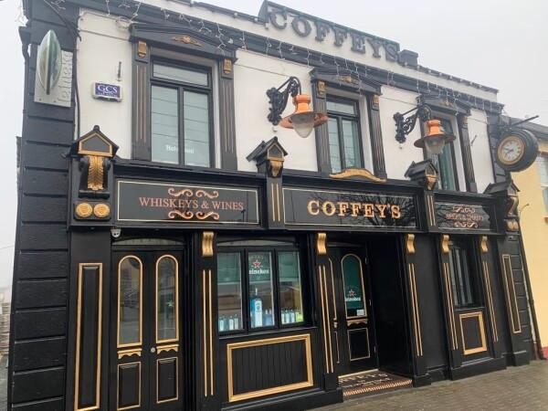 Best Sports Bars in Newbridge - Coffeys Pub