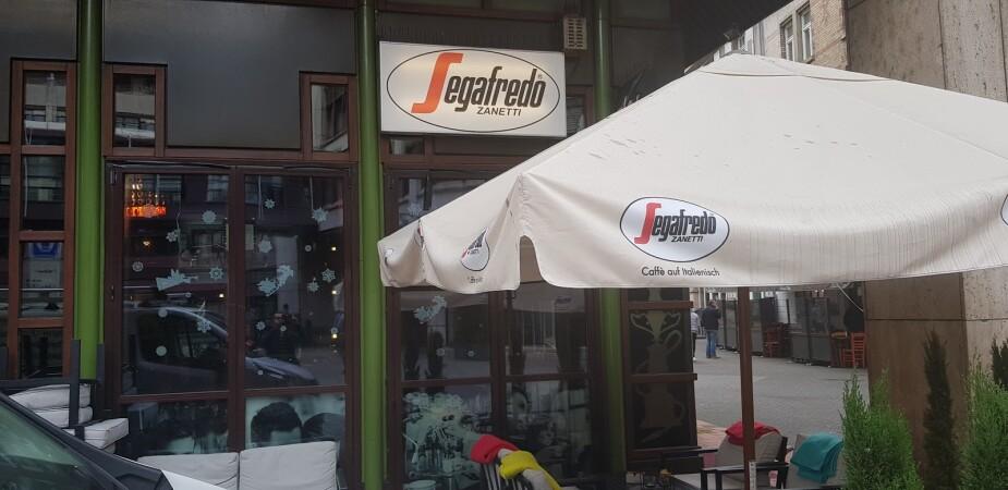 Beste Sportsbars in Stuttgart - Segafredo Cafe Bar Lounge
