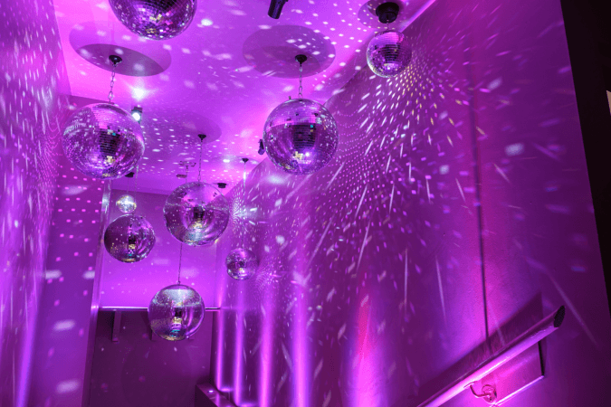 Best Sports Bars in LONDON - The Star by Liverpool Street