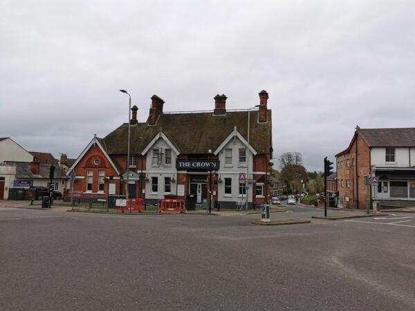 Les Meilleurs Bars à St Albans - The Crown (St Albans)