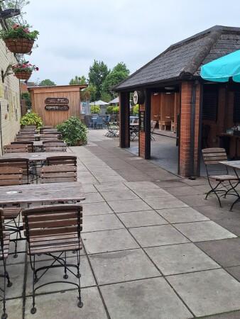 Best Sports Bars in Henley-on-Thames - The Argyll