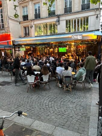 Les Meilleurs Bars à Paris - Le Cavalier Bleu