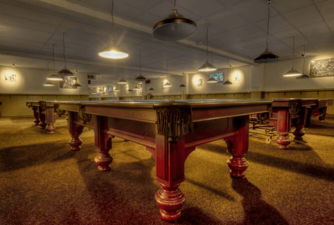 Best Sports Bars in Belfast - City Hibernian Club