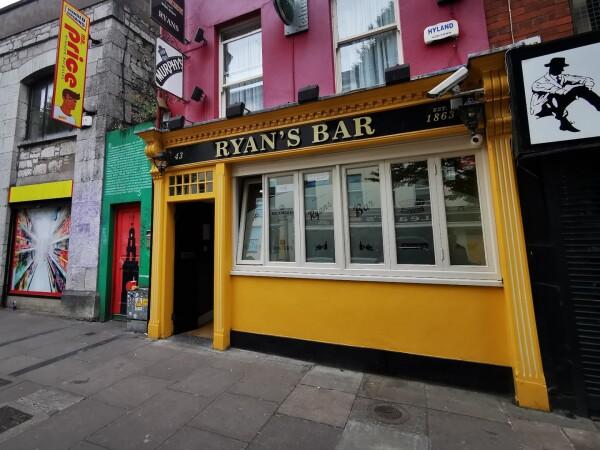 Best Sports Bars in Cork - Ryan’s Bar