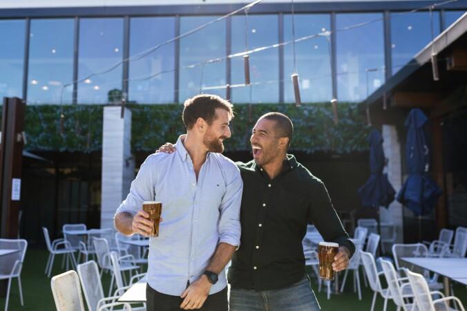 Best Sports Bars in Wamberal - Breakers Country Club