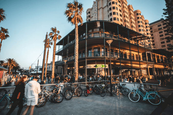 Best Sports Bars in Glenelg - The Grand Bar