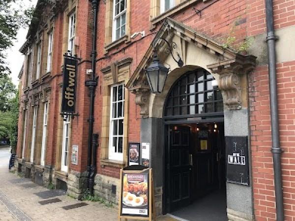 Best Sports Bars in Chester - Off The Wall Chester