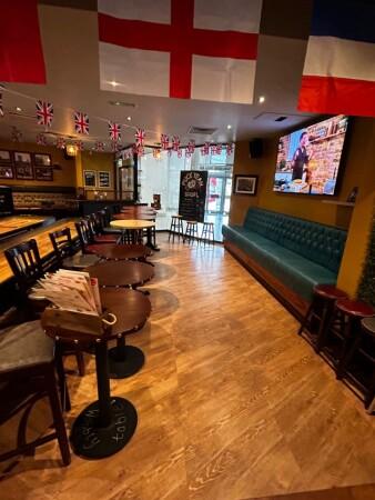 Best Sports Bars in Kingston - Cornerstone (Kingston Upon Thames)