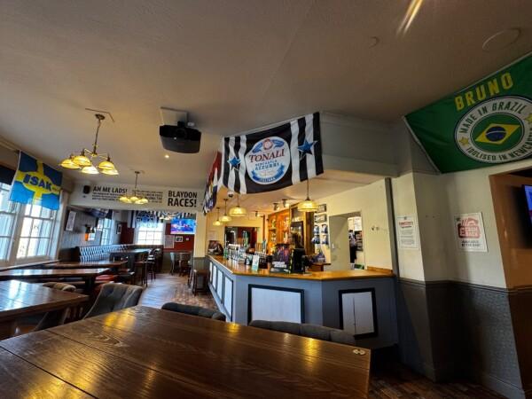 Best Sports Bars in Gateshead - Waggon Team (Gateshead)