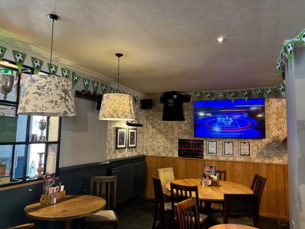 Best Sports Bars in Peterborough - Woodman (Peterborough)