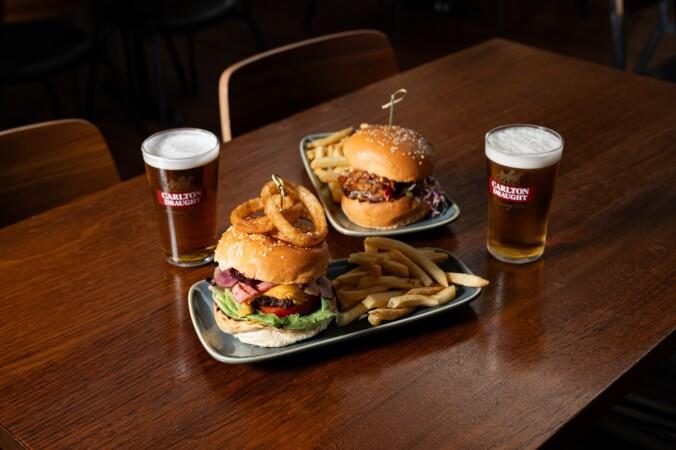 Best Sports Bars in Abbotsford - Carlton Brewhouse