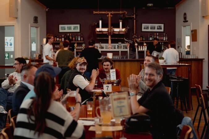 Best Sports Bars in Abbotsford - Carlton Brewhouse