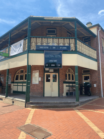 Best Sports Bars in Stroud - Central Hotel Stroud