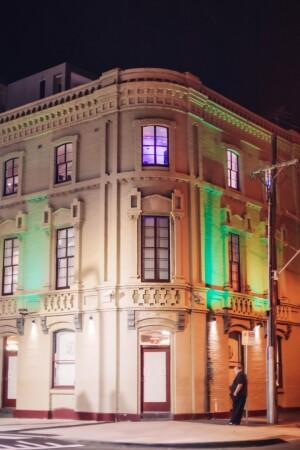 Best Sports Bars in Geelong - The Deck Geelong